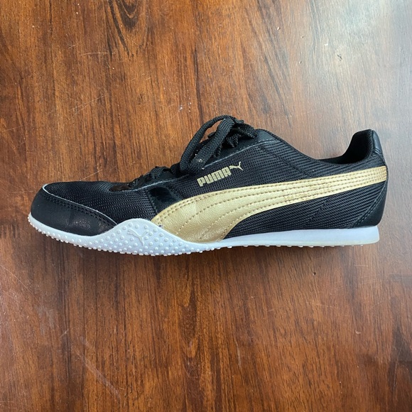 Women’s Puma shoes - Picture 4 of 6
